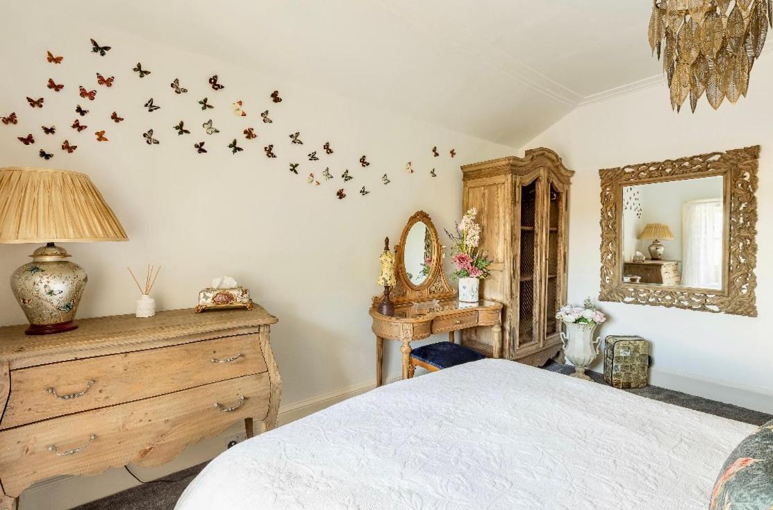 Private Room & Bathroom In Manor House Maybole Exterior foto