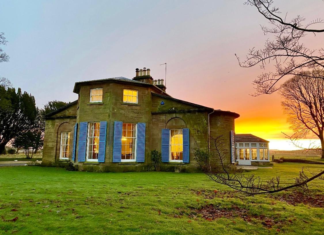 Private Room & Bathroom In Manor House Maybole Exterior foto
